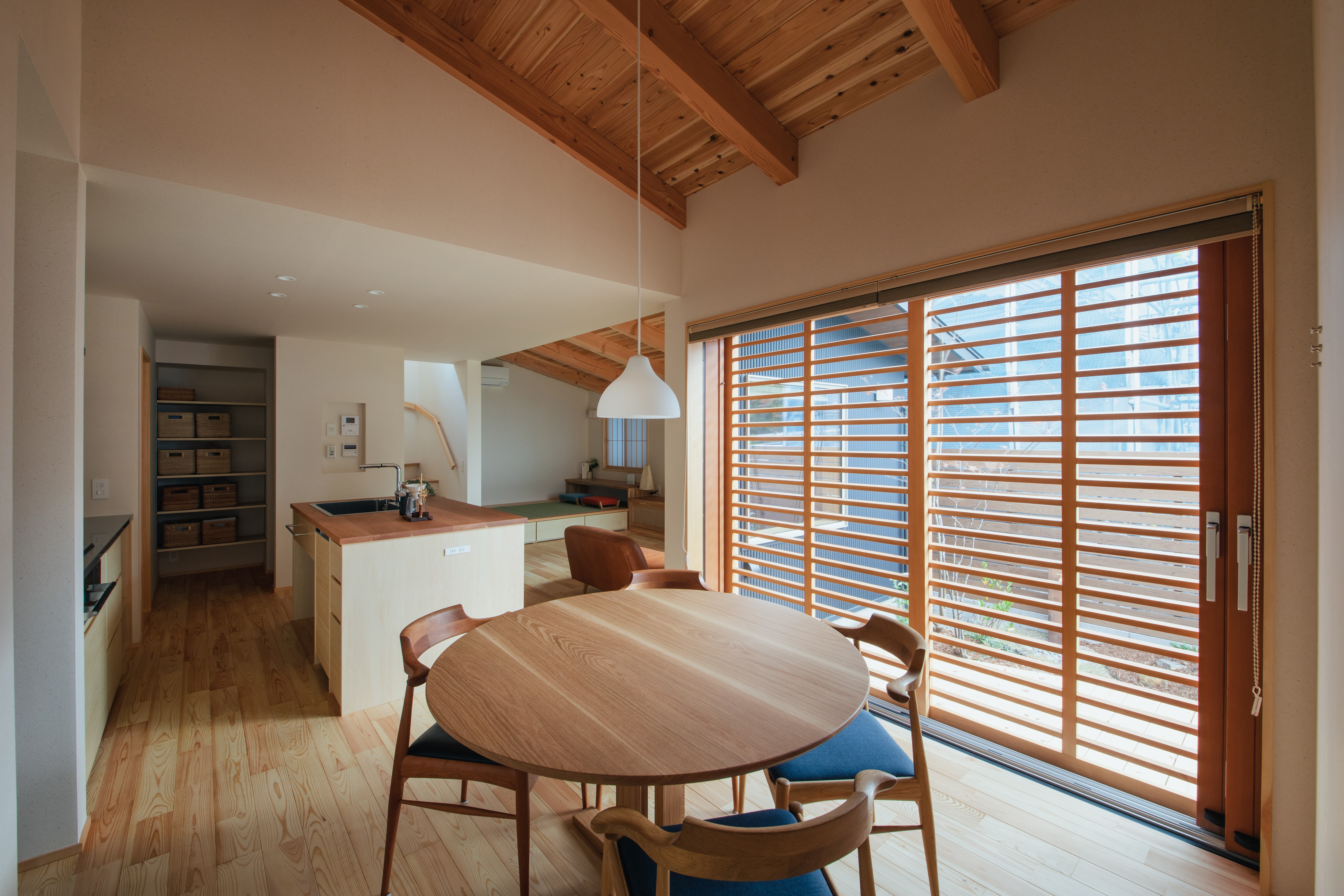 中庭のある木の家 画像